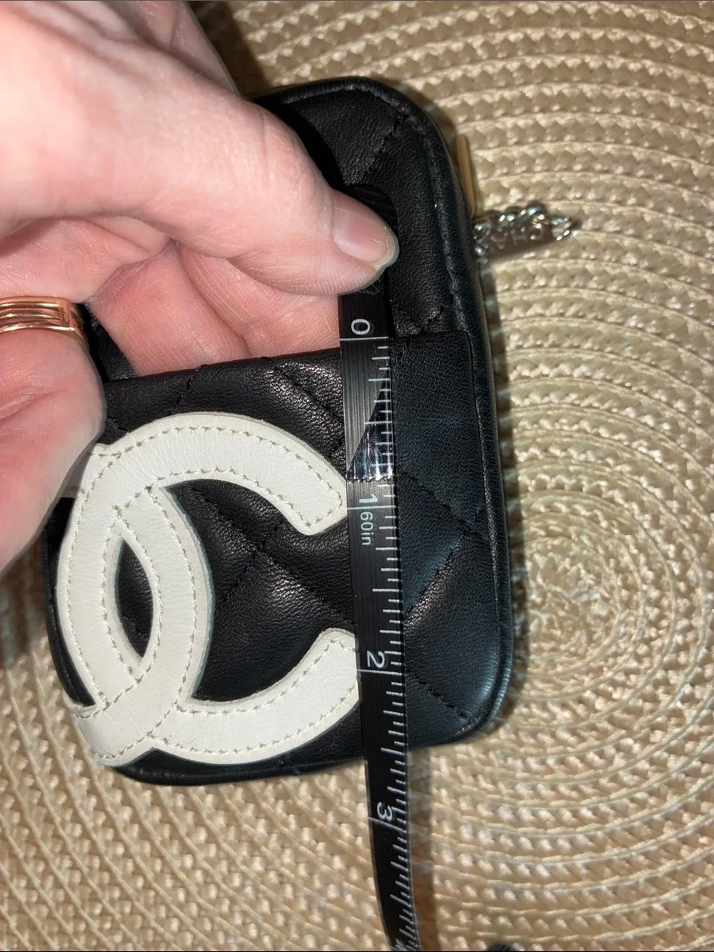 CHANEL compact black